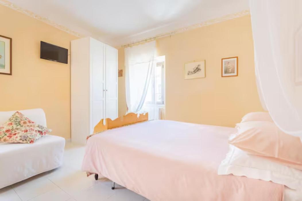 Montecosaro  B&B La Finestra Sul Campanile מראה חיצוני תמונה